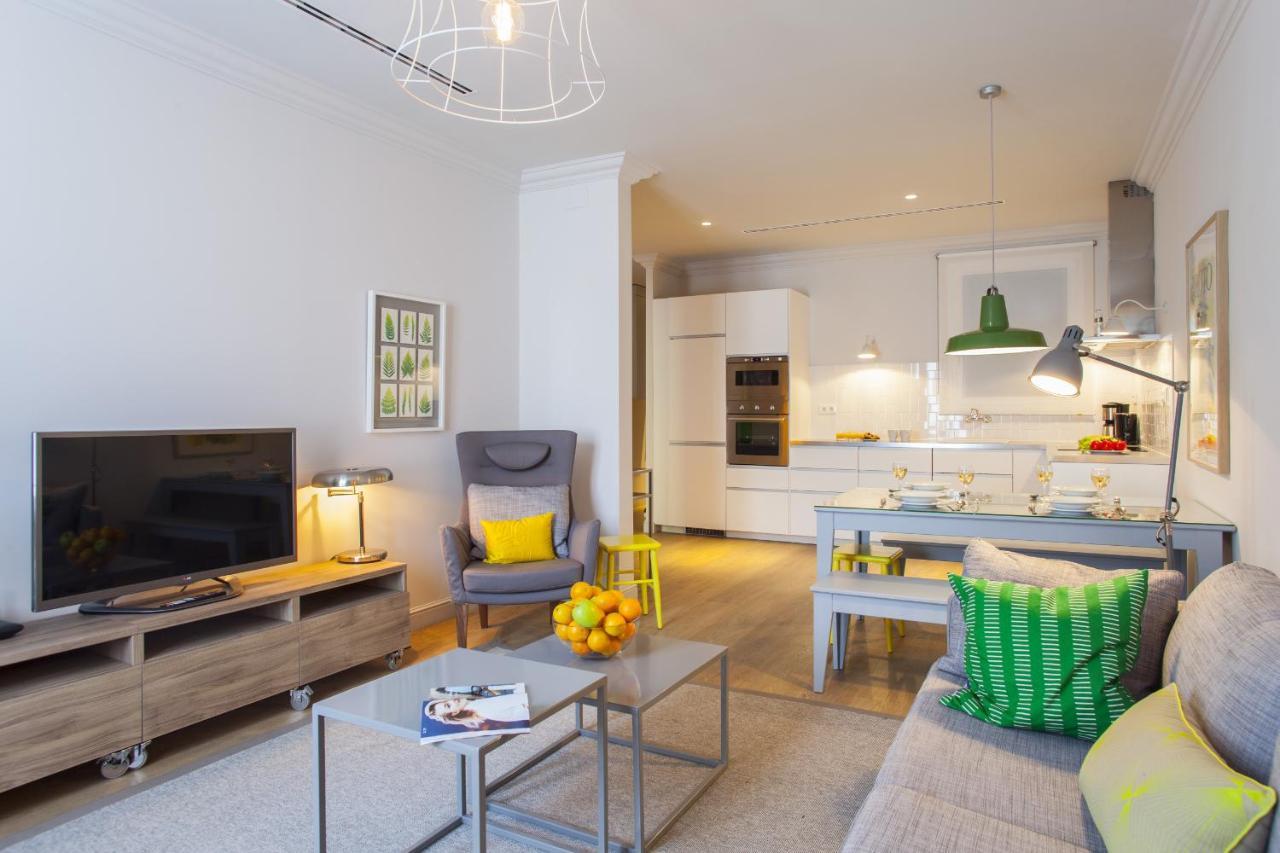 Appartamento Ola Living Broto Barcellona Esterno foto