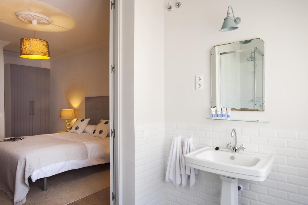 Appartamento Ola Living Broto Barcellona Esterno foto