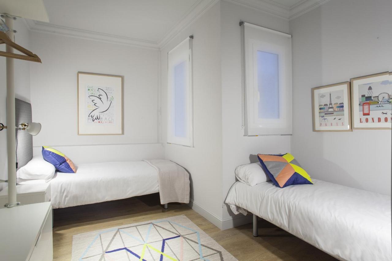 Appartamento Ola Living Broto Barcellona Esterno foto