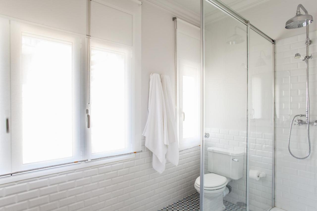 Appartamento Ola Living Broto Barcellona Esterno foto